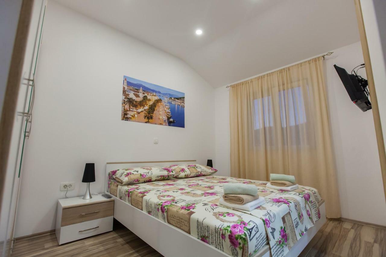 Apartment Dalmatia Kaštela Exterior foto